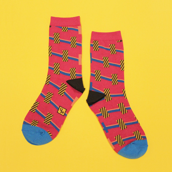 Towers Magenta Unisex Crew Socks 1枚目の画像