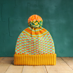 Mustard Circus Detachable PomPom Beanie Hat 1枚目の画像