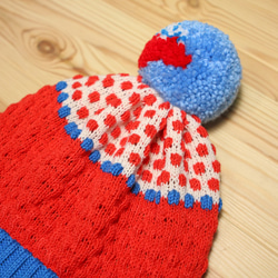 Snow White Detachable PomPom Beanie Hat 3枚目の画像