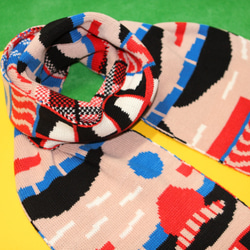 Rocky Yard Beige Knitted Scarf | Warm Winter Gift 2枚目の画像