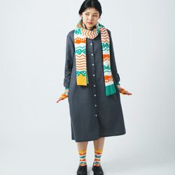 Wave White Jacquard Knitted Scarf | Yu Square x inBlooom 5枚目の画像