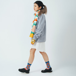 Wave White Jacquard Knitted Scarf | Yu Square x inBlooom 9枚目の画像