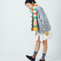 Wave White Jacquard Knitted Scarf | Yu Square x inBlooom 10枚目の画像