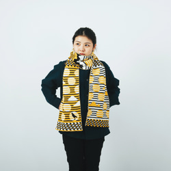 Striped Dots Black/Yellow Knitted Scarf 1枚目の画像