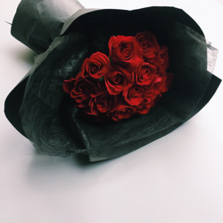 為了妳  我願意  紅玫瑰經典款鮮花束  情人節送禮  情人節禮物 第2張的照片