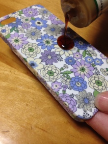 防水実験　しょうゆを垂らしてみました！