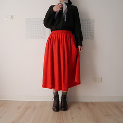手作紅色苧麻側口袋褶裙 Handmade Red Ramie side pocket pleated skirt 第4張的照片