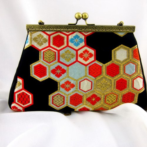 亀甲花菱》着物帯リメイク手持ちバック 肩掛け ボケット付き