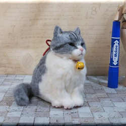 羊毛フェルト　猫　小太りなブサ猫さん　ねこ　ネコ　猫フィギュア 2枚目の画像