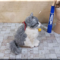 羊毛フェルト　猫　小太りなブサ猫さん　ねこ　ネコ　猫フィギュア 3枚目の画像
