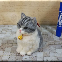 羊毛フェルト　猫　小太りなブサ猫さん　ねこ　ネコ　猫フィギュア 7枚目の画像