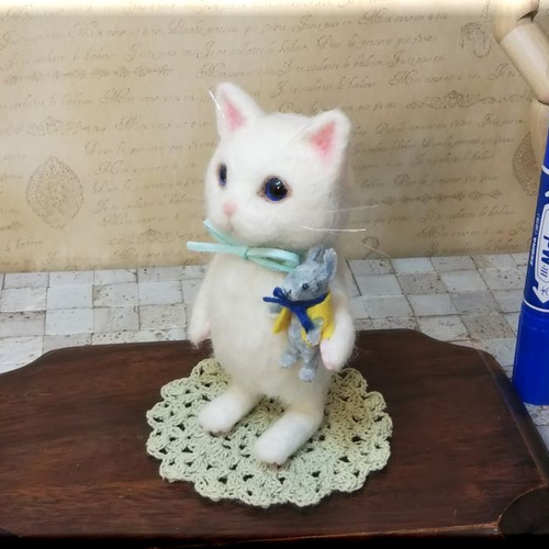 羊毛フェルト 猫 白猫ちゃん キジ猫 ねこ ネコ 羊毛フェルト