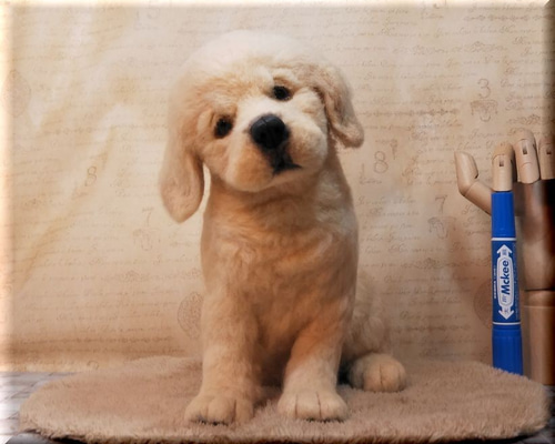 羊毛フェルト 犬 ゴールデンレトリバーの子犬 いぬ イヌ 犬フィギュア