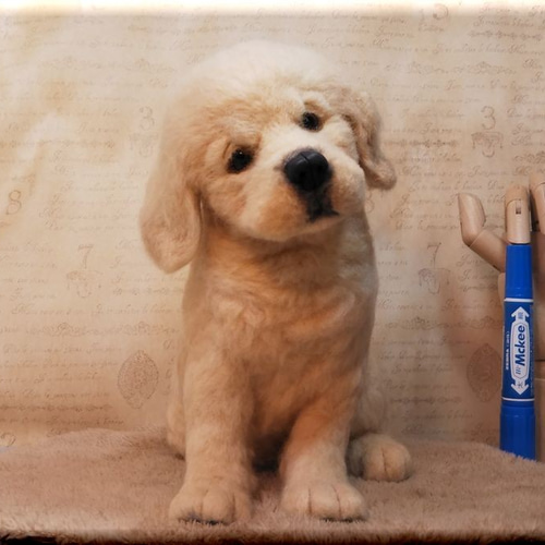 羊毛フェルト 犬 ゴールデンレトリバーの子犬 いぬ イヌ 犬フィギュア