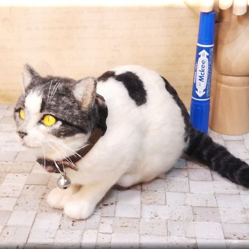 羊毛フェルト 猫 キジシロ猫さん キジ白 ねこ ネコ 猫フィギュア