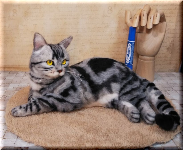 羊毛フェルト猫アメリカンショートヘア 猫フィギュアアートドール