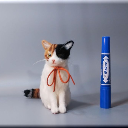 羊毛フェルト 猫のフィギュア 羊毛フェルト 猫 三毛猫 ねこ ネコ 猫フィギュア 羊毛フェルト