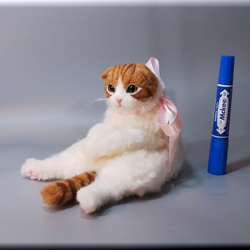 羊毛フェルト　猫　スコティッシュフォールド チャトラ　ハチワレ　ねこ　ネコ　猫フィギュア 9枚目の画像