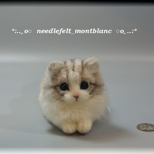 羊毛フェルト 猫ちゃん 羊毛フェルト 猫 白猫ちゃん ねこ ネコ 羊毛フェルト モンブラン