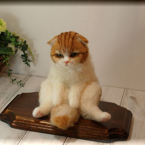 羊毛フェルト 猫 スコティッシュフォールド スコ座り ブサカワ ねこ