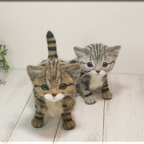 羊毛フェルト 猫 仲良し子猫ちゃん 2体セット ねこ ネコ 羊毛フェルト 猫 仲良し子猫ちゃん 2体セット ねこ ネコ
