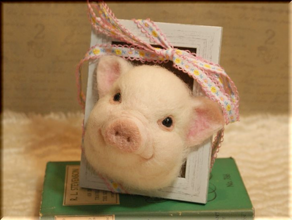 羊毛フェルト ミニブタ の フレーム ぶた 豚 ブタ 羊毛フェルト