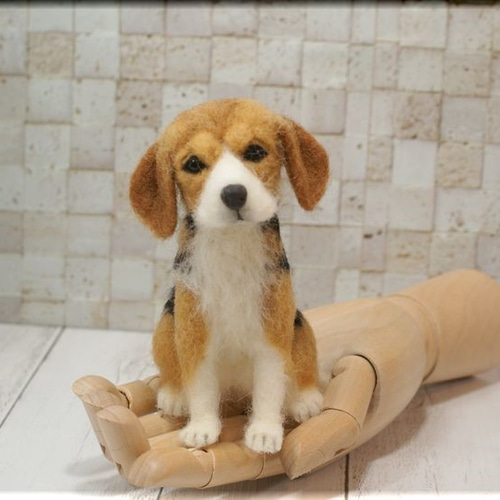 ビーグル犬b＊羊毛フェルト＊ | iichi 日々の暮らしを心地よく