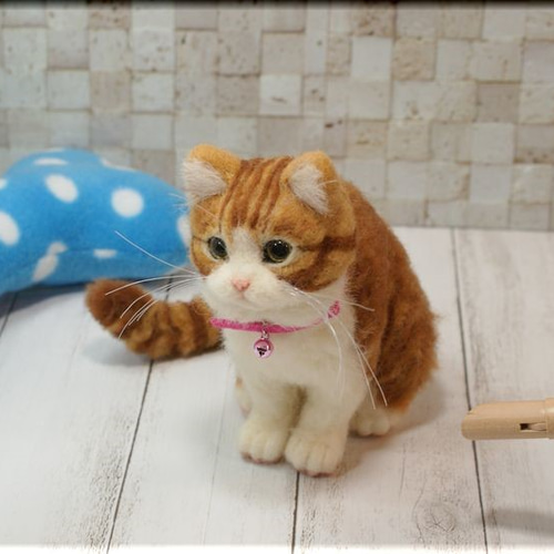 羊毛フェルト 猫 茶トラ八割れ猫さん 茶トラ はちわれ ねこ ネコ