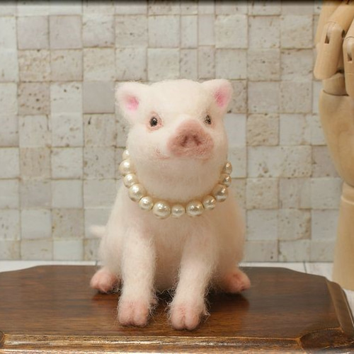 羊毛フェルト 豚 ミニブタちゃん ブタ ぶた 豚フィギュア 羊毛フェルト