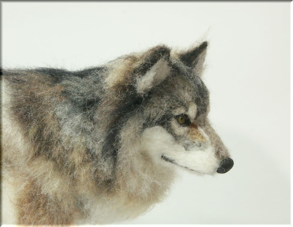 羊毛フェルト 狼 オオカミ 狼フィギュア wolf 羊毛フェルト