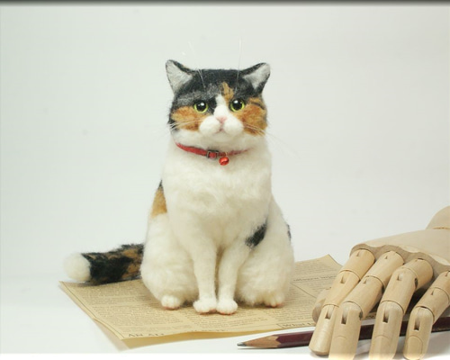 羊毛フェルト　猫　【雨の日の待ち合わせ（初デート編）】　三毛猫ちゃん c623373b69c09a7d5ba3f6649a926f