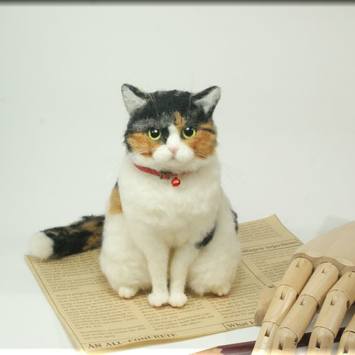 羊毛フェルト招き猫 三毛猫 羊毛フェルト kumo no hituzi 通販