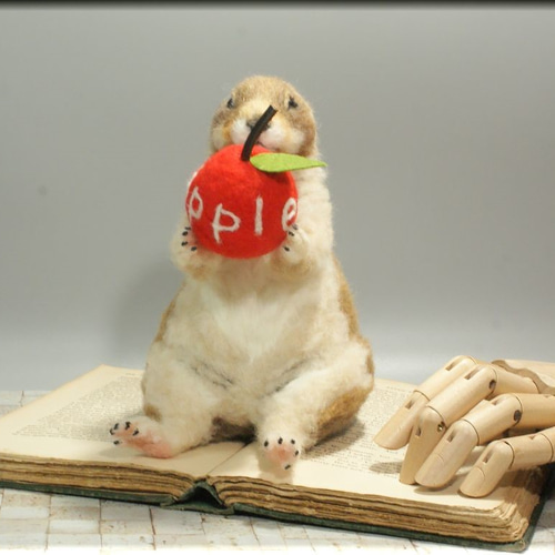 羊毛フェルト プレーリードッグ 動物フィギュア 羊毛フェルト