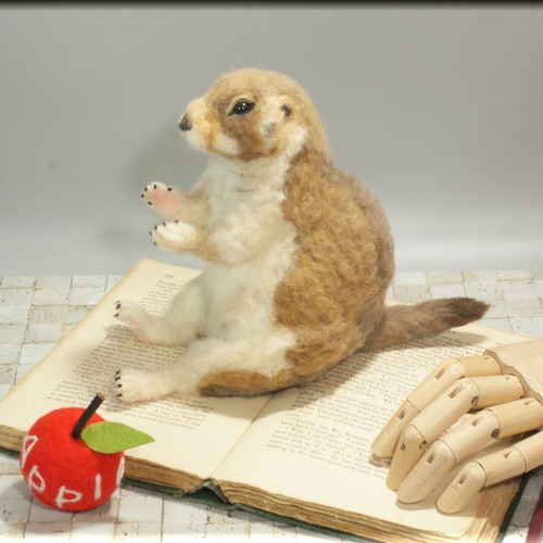 羊毛フェルト プレーリードッグ 動物フィギュア 羊毛フェルト