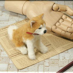 羊毛フェルト　犬　秋田犬さん　手のひらサイズ　いぬ　イヌ　犬フィギュア 3枚目の画像