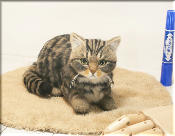 羊毛フェルト 猫 キジ猫さん キジトラ ねこ ネコ 羊毛フェルト