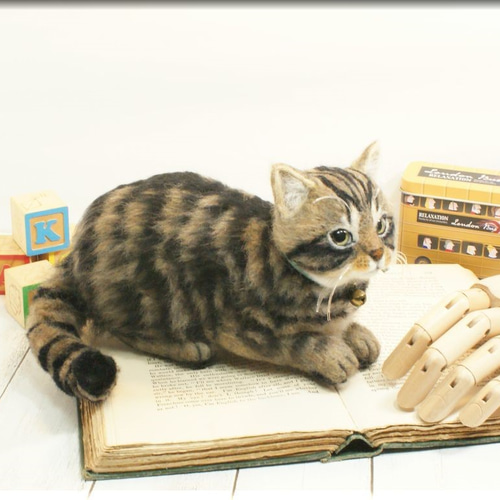 羊毛フェルト猫 キジ猫(ロングコート)BOXフレーム 羊毛フェルト猫*わくねこキジトラ猫ちゃん*フレーム猫 - メルカリ