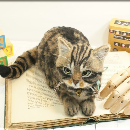 羊毛フェルト猫 キジ猫 ぬいぐるみ 羊毛フェルト猫 キジ猫 ぬいぐるみ