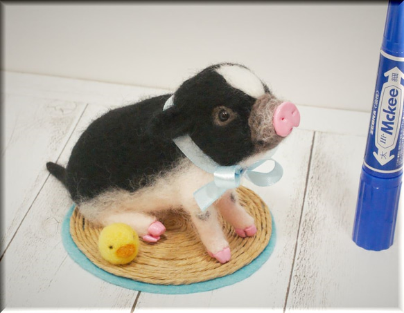羊毛フェルト　豚　ミニブタちゃん　ブタ　ぶた　豚フィギュア 1枚目の画像