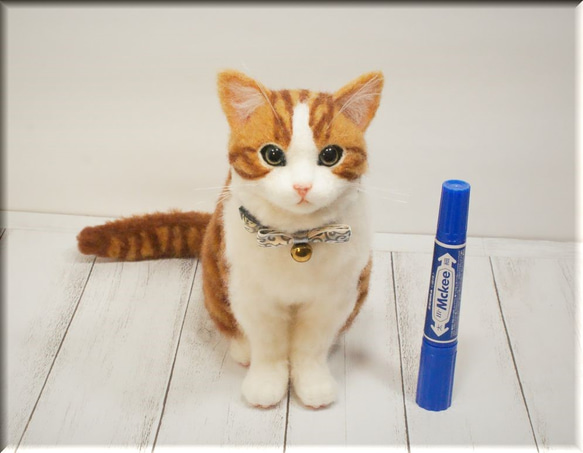 羊毛フェルト 猫 茶トラハチワレ猫さん ねこ ネコ 猫フィギュア 羊毛