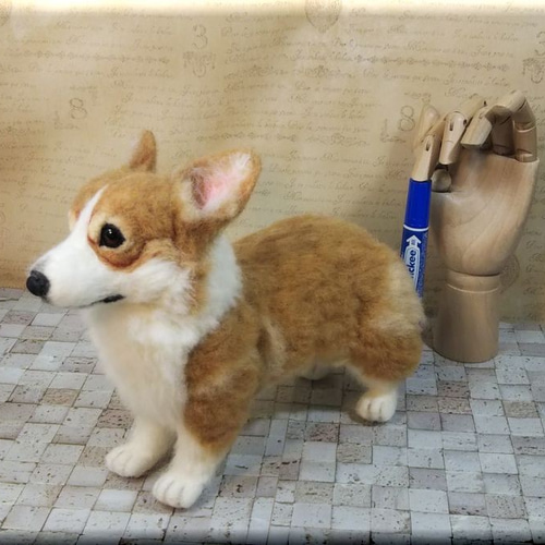 コーギーちゃん親子✩︎羊毛フェルト 羊毛フェルト 犬 コーギーちゃん ウェルシュ・コーギー 犬