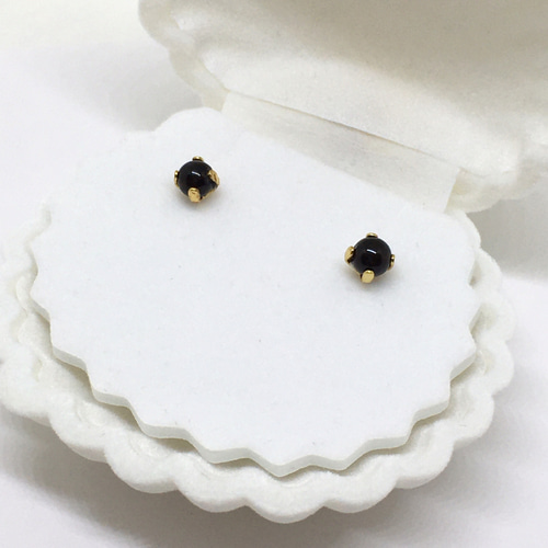 モリオンたんのピヤス！サージカルステンレス！珍しい！ 408【モリオン】天然石一粒ピアス＊4mm＊サージカルステンレス