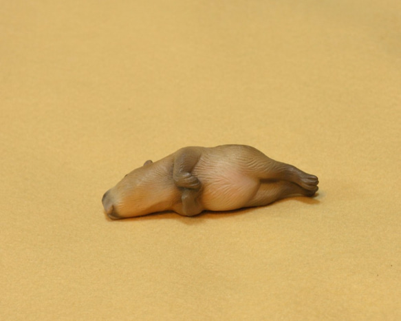 慵懶的水豚  筷架/筆架/療癒小物 第4張的照片