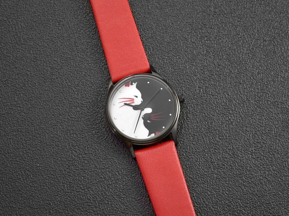 陰陽猫時計赤いストラップニュートラルデザイングローバル送料無料 4枚目の画像