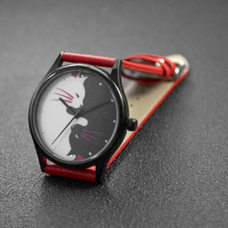 陰陽猫時計赤いストラップニュートラルデザイングローバル送料無料 5枚目の画像
