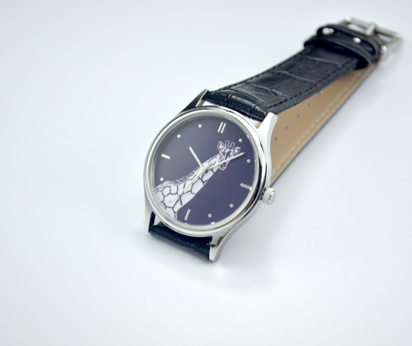 長頸鹿手錶(黑白) - 中性設計 - 全球免運費 第4張的照片
