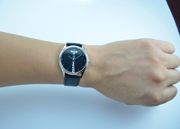 長頸鹿手錶(黑白) - 男女兼用 - 全球免運費 第5張的照片