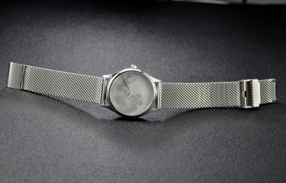 月球手錶 (白色) 配織網鋼帶 I 中性 I 全球免運 第5張的照片