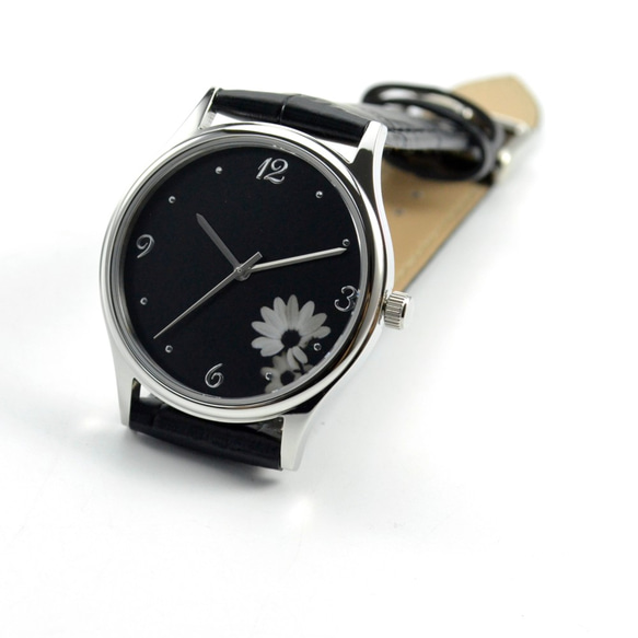 簡約黑面(花)手錶 - 全球免運費 第3張的照片