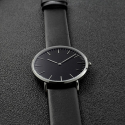 經典簡約手錶 黑面 -中性設計 - 全球免運 第6張的照片